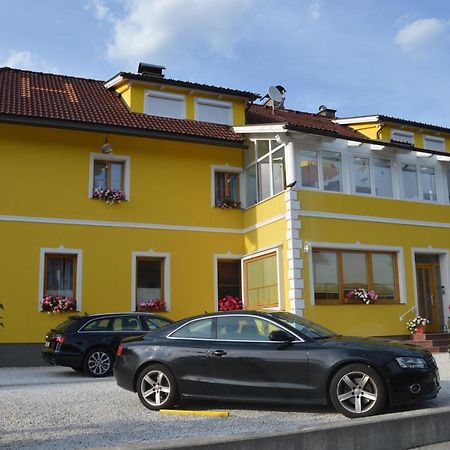 Pension Hrnjic Seeboden Exterior foto